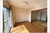 南側にLDKがあるため、日当たりがとても良い明るい空間です。