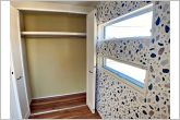 【洋室5.7帖】お子様の一人部屋に最適な居室です。クローゼット付きで自然とお片付けできる環境に！(新築時写真）
