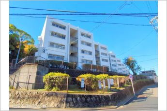 四観音住宅