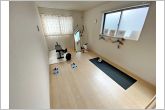 【洋室7.5帖】お子様にとっての初めての「自分の部屋」。学習机やベッドの配置もラクラクです。