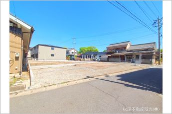 リーブルガーデン西尾市寺津町　3号棟