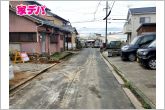 前面道路：北西側約4ｍ幅