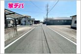 前面道路も広く車通りも少ないので、運転が苦手な方でも自分のペースで駐車ができます