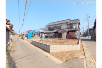 リーブルガーデン西尾第64一色町　1号棟