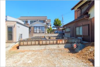 リーブルガーデン西尾第67中畑町　1号棟