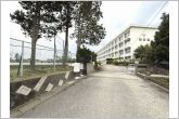 豊田市立平和小学校（360m）