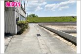 前面道路：北西側約2.6ｍ幅静かな住宅街で、車の出入りもスムーズです。