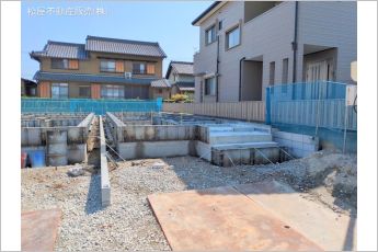 リーブルガーデン港区小賀須3丁目　1号棟
