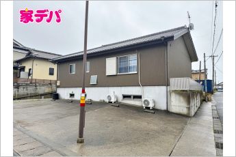 豊橋市向草間町字向中　戸建