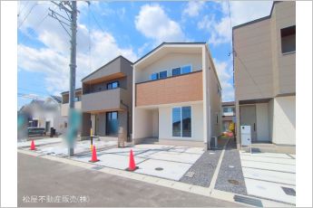 岡崎市橋目町字御小屋西III期　C棟