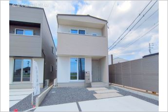 岡崎市橋目町字御小屋西III期　E棟