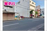 接道幅約12mで駐車スペースや開口部の取り方も自由自在！