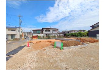 リーブルガーデン知立市新林町　1号棟