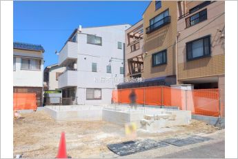 ブルーミングガーデン名古屋市守山区天子田3丁目　1号棟
