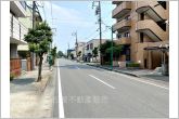 前面道路：北側約12ｍ幅