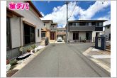 前面道路が4.9ｍと広いので運転が苦手な方にも安心です