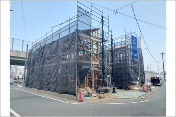 ブルーミングガーデン中央区高塚町3棟　1号棟