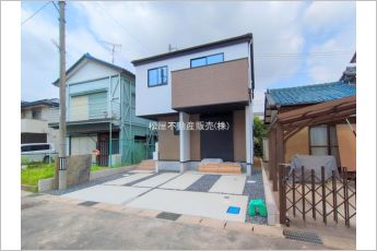 安城市里町1期　1号棟