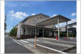 まついこどもクリニック（60m）まついこどもクリニックの東側からの全景です。