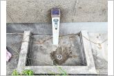 玄関横には立水栓が設置されています！お庭の水撒き、洗車、お掃除、お子様の水遊びなど便利です！