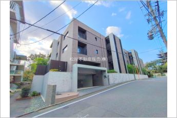 プレイズ覚王山法王町