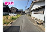 静かな住宅街で、車の出入りもスムーズです。