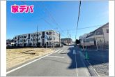 前面道路はゆとりの6ｍ!車通りが少なく、駐車が苦手な方でも安心の道路幅です