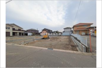 リーブルガーデン西尾第77巨海町　4号棟