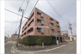 ユニロイヤル一社