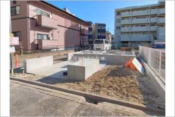 メルディア中川区松葉町218　1号棟