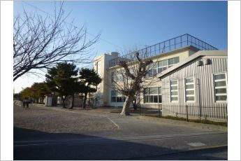篠原小学校（1130m）