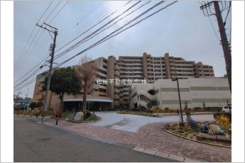 リーデンススクエア　ザ・シーズ