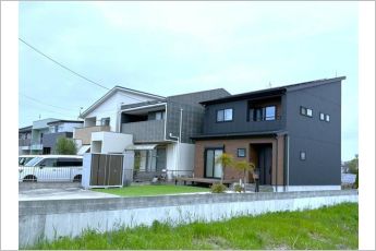 中央区小沢渡町　戸建