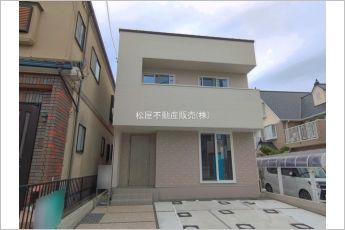 岡崎市中町字東丸根　A棟