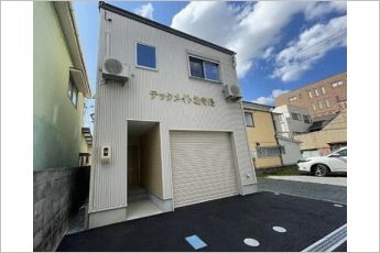 北寺島町　ガレージハウス　１号棟