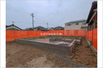 ブルーミングガーデン高浜市本郷町3丁目　1号棟