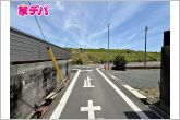 静かな住宅街で、車の出入りもスムーズです。