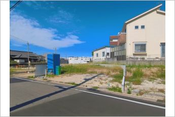 グラファーレ高浜市論地町13棟　2号棟