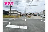前面道路はゆとりの6ｍ!車通りが少なく、駐車が苦手な方でも安心の道路幅です