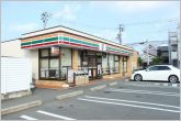 セブンイレブン豊川下野川町店（370m）
