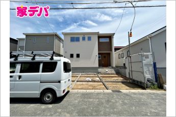リーブルガーデン田原市神戸町東大坪　2号棟