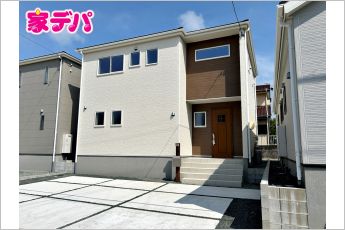 リーブルガーデン田原市神戸町東大坪　2号棟
