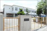 向山小学校（1090m）