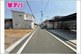 静かな住宅街で、車の出入りもスムーズです。