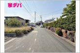 静かな住宅街で、車の出入りもスムーズです。