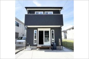 豊川市中野川町2丁目　戸建