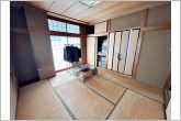 2階：居宅（和室8帖）
