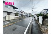 前面道路：北東側約10ｍ幅