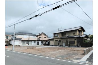 ブルーミングガーデン浜名区宮口　2号棟