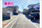 前面道路は約6ｍの幅がありますので、車のすれ違いや駐車も安心です。